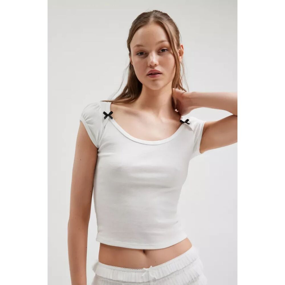 Kimchi Blue Ramona Puff Sleeve Baby Tee - Size Small